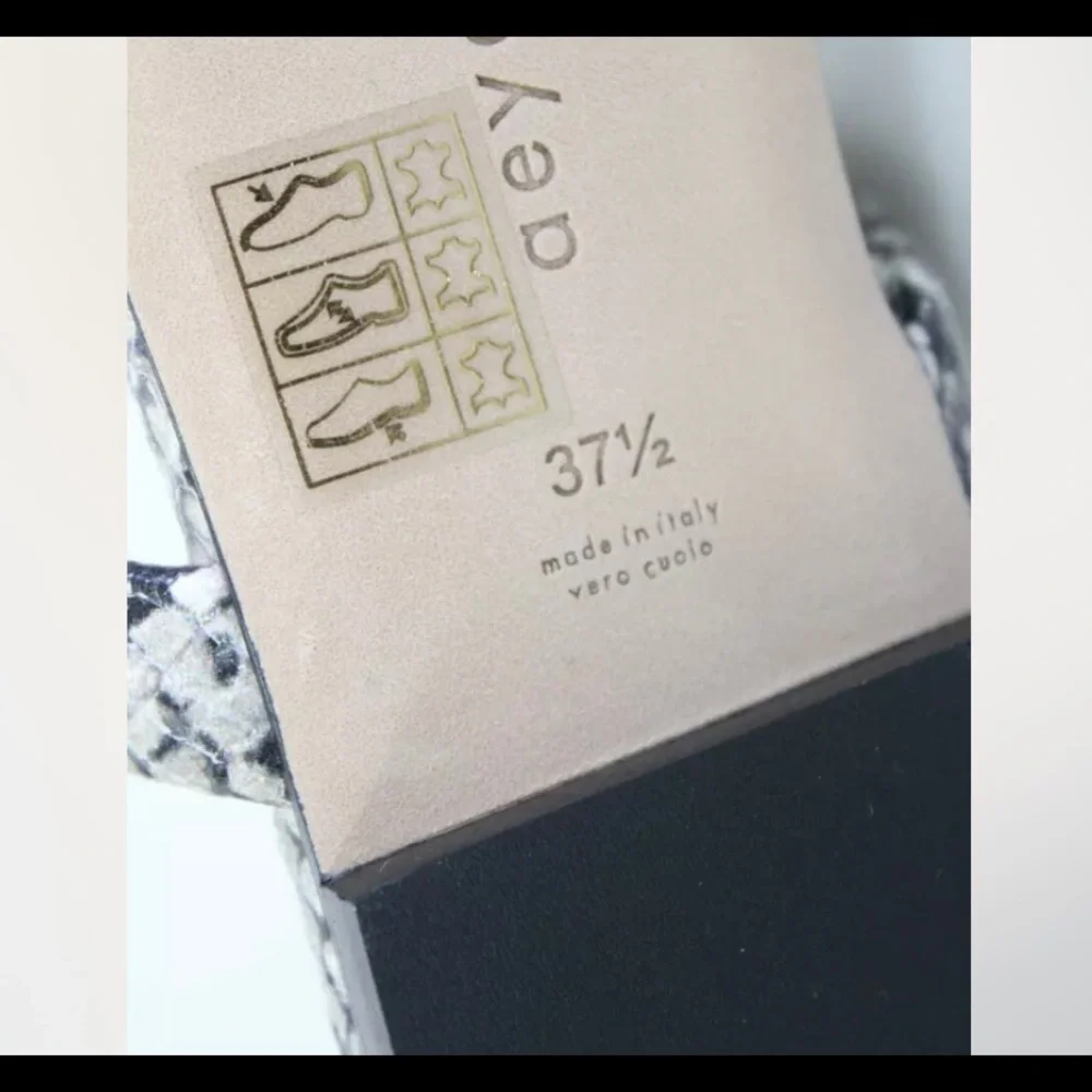 AEYDE Snake Print Flats - Picture 5 of 6